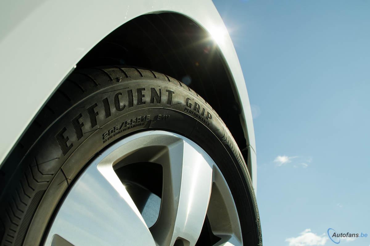 goodyear efficientgrip performance