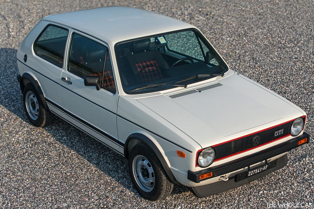 volkswagen-golf-gti-1979-sreensaver_07