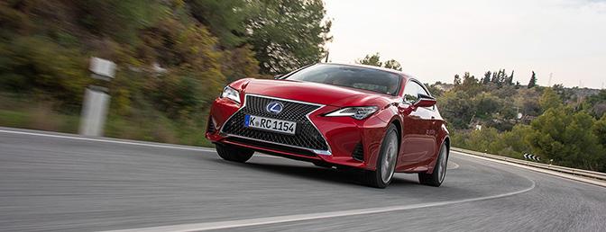 Rijtest: Lexus RC 300h (2019)