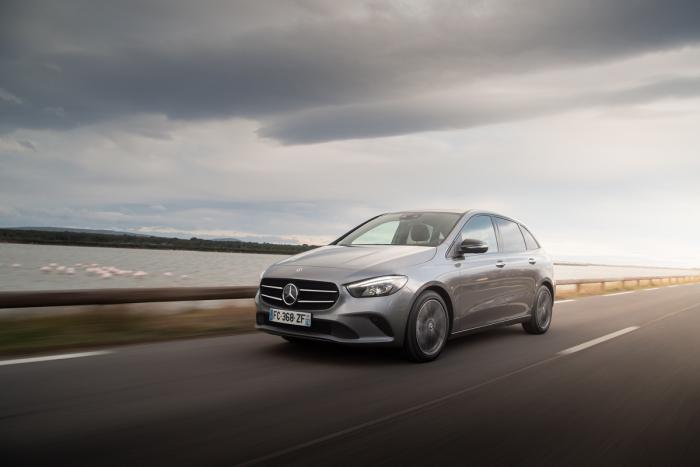 mercedes-benz B 200d test autofans