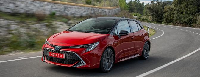 toyota corolla rijtest 2019