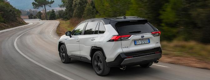 Rijtest Toyota Rav4 HYBRID AWD 2019