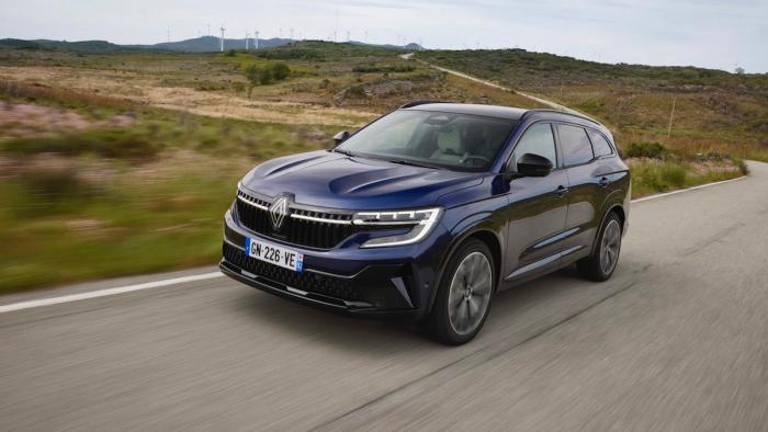 Rijtest Renault Espace E-Tech 2023