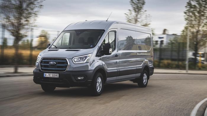 Test Ford E-Transit 2024