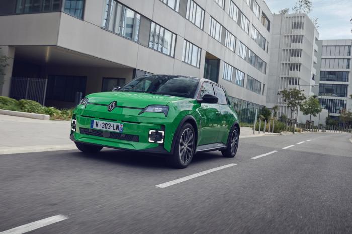 Renault 5 E-Tech comfort range test 2025