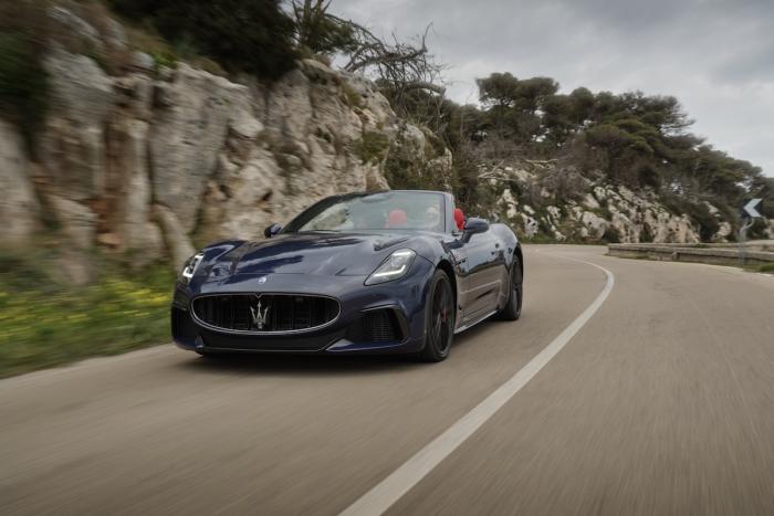 Maserati GranCabrio Trofeo test 2025