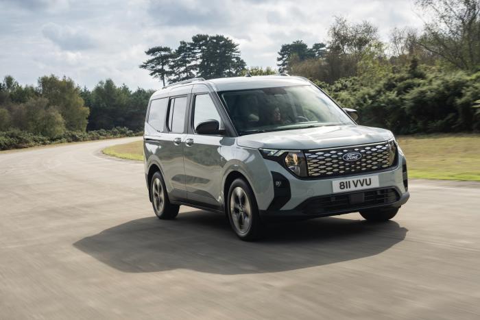 Ford e-Tourneo Courier test 2026