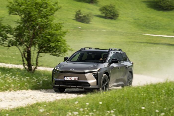 First drive : Toyota bZ4X Touring (2026)
