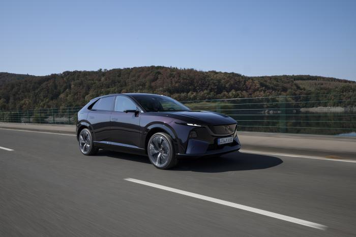 Mazda CX-6e test belgie info
