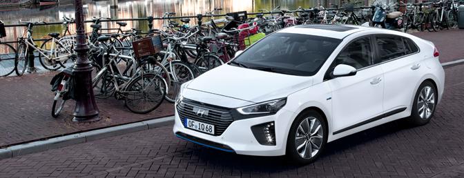 Hyundai-Ioniq-hybrid-rijtest_01