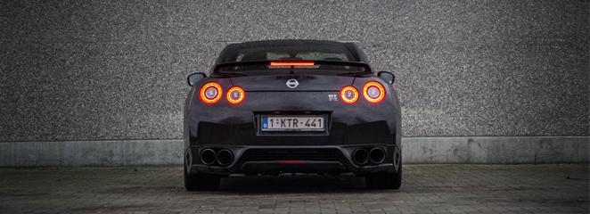 Rijtest-Nissan-GT-R-Black-Edition