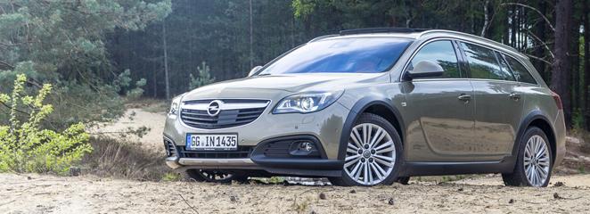 Rijtest-Opel-Insignia-Country-Tourer-Turbo-2014