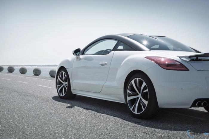 Peugeot-RCZ-200-THP