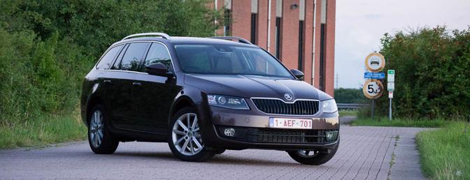 skoda-octavia-combi-2013-rijtest