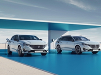 Peugeot line-up electric