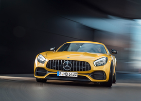 mercedes-amg_gt_facelift_2017_02