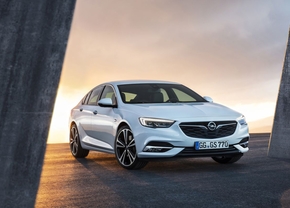 opel-insignia-2017-official_9