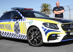 mercedes-amg-e43-australie-politie