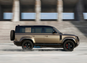 Land Rover Defender 130 Render