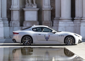 Maserati GranTurismo V6 Modena Trofeo