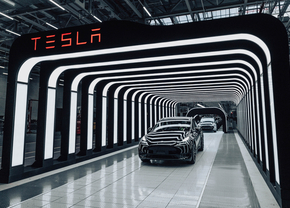 Tesla gigafactory Berlin Colors