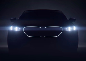 BMW i5 teaser 2023