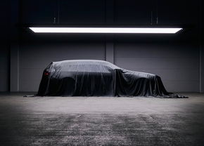 BMW M5 Touring teaser 2023