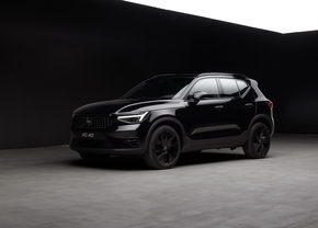 Volvo XC40 Black Edition 2024