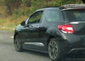 Is dit de Citroën DS3 Cabriolet?