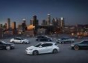 Lexus toont zes getunede wagens op de SEMA show