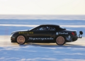 Snelheidsrecord op ijs voor Bentley en Juha Kankkunen