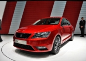 Live in Genève 2012: Seat Toledo Concept is rood