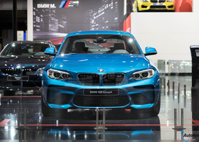 bmw-m2-autosalon-brussel-2016_1_van_12