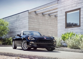 fiat-124-spider-2015-official_2