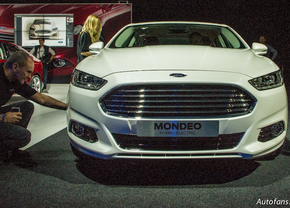 Ford New Mondeo Paris 2012