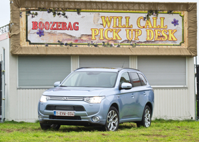 mitsubishi-outlander-phev-rijtest_6