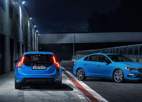 2017-volvo-s60-v60-polestar-006-1