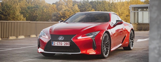 Test Lexus LC 500h Hokkaido Edition 2023