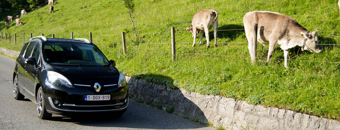  renault-grand-scenic-2013-rijtest