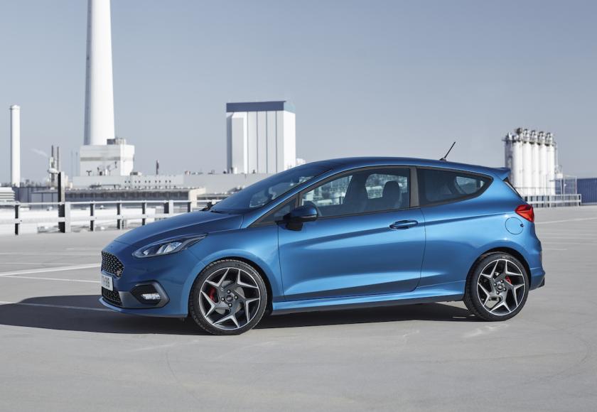 ford_2017_fiesta_st_07