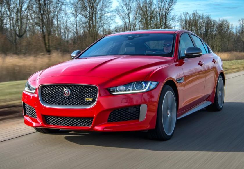 jaguar-xe-300-sport-2018_01