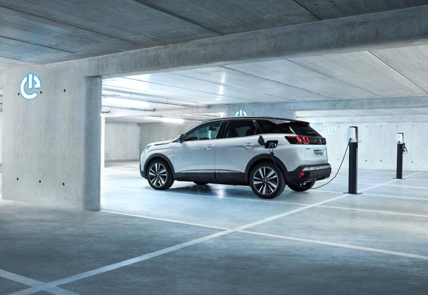 peugeot 3008 hybrid4 2018