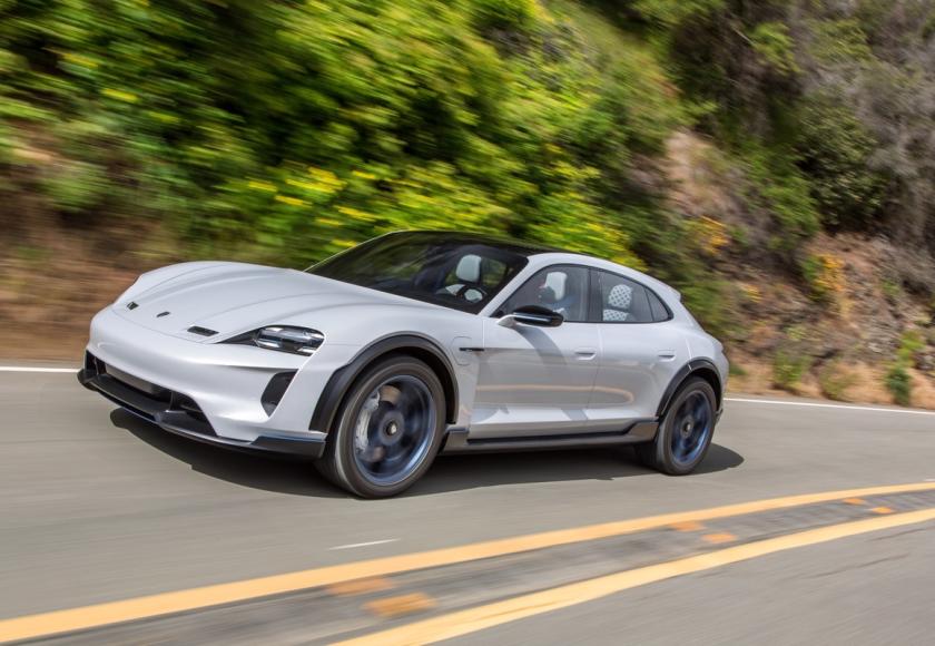 2019 porsche mission e cross turismo