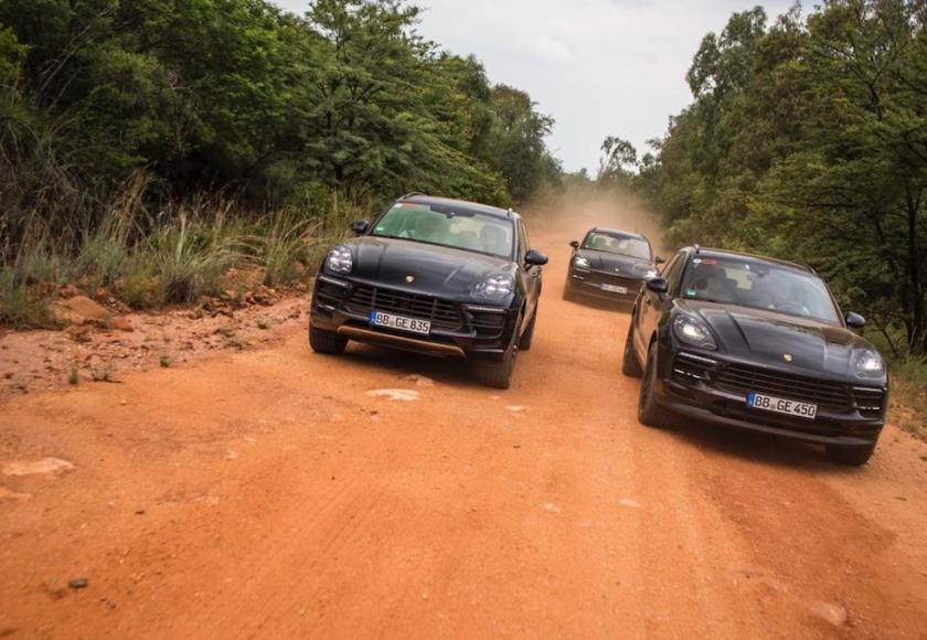 porsche-macan-facelift-teaser_02