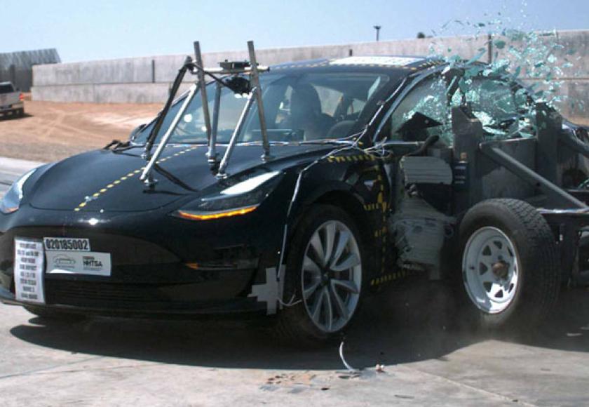 2018_tesla_model_3_crashtest_01