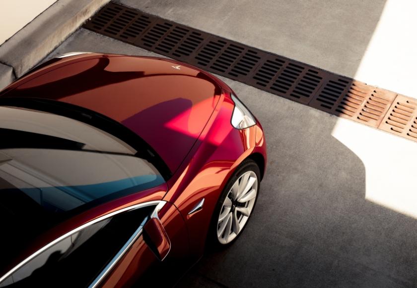 tesla_model_3_7