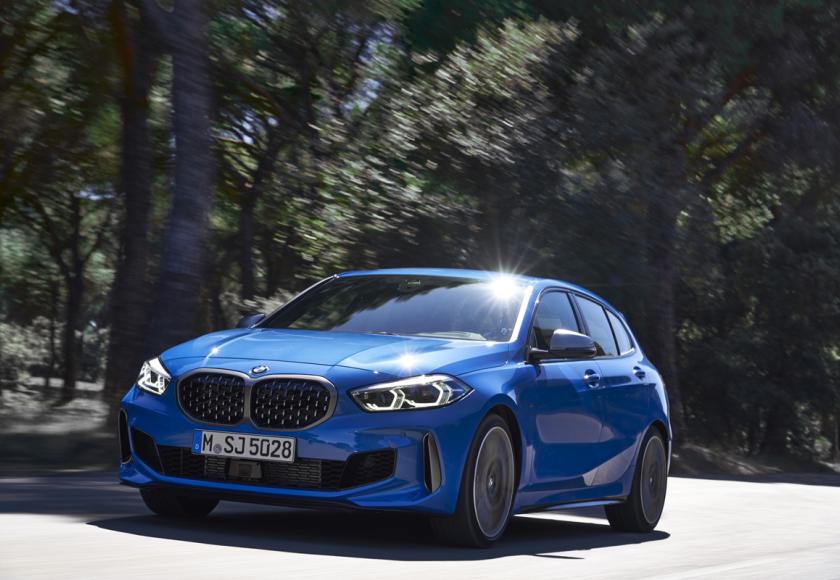 bmw-1-series-2019-official-m135i_14