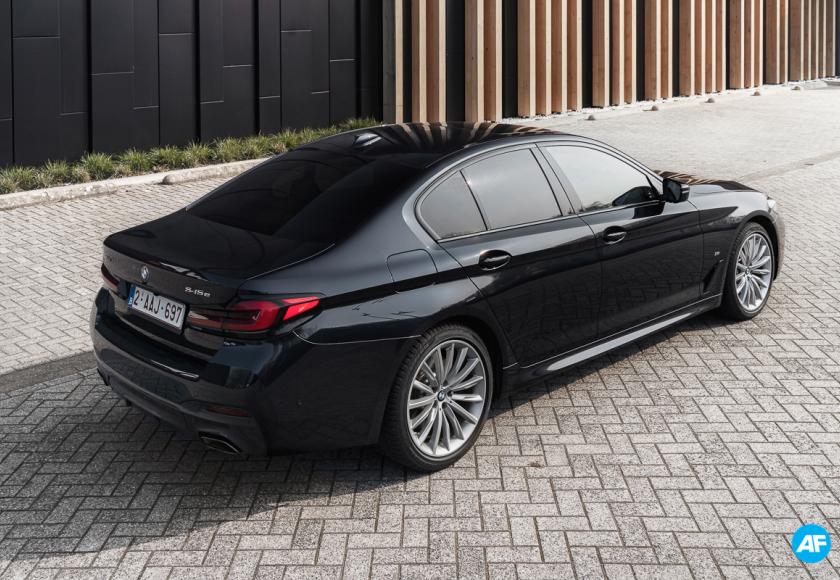 BMW 545e xDrive 2021 test