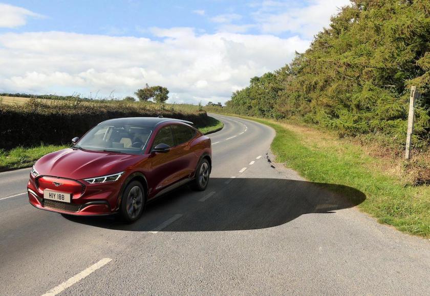 Ford Mustang Mach-E rijtest 2021