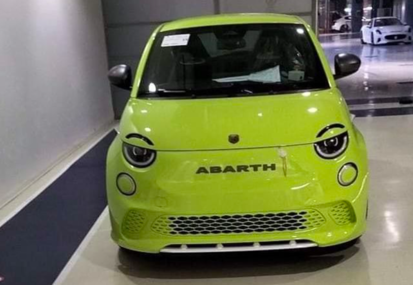 Abarth 595e gelekt CocheSpias 2022